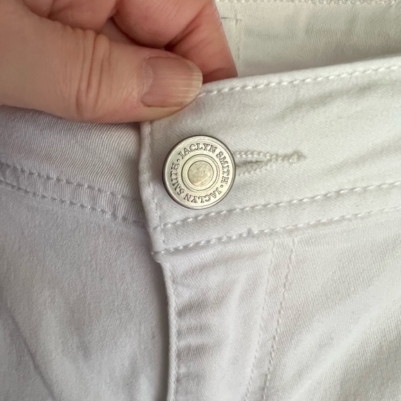 White Denim Capris (Sz 12) - Picture 4 of 8